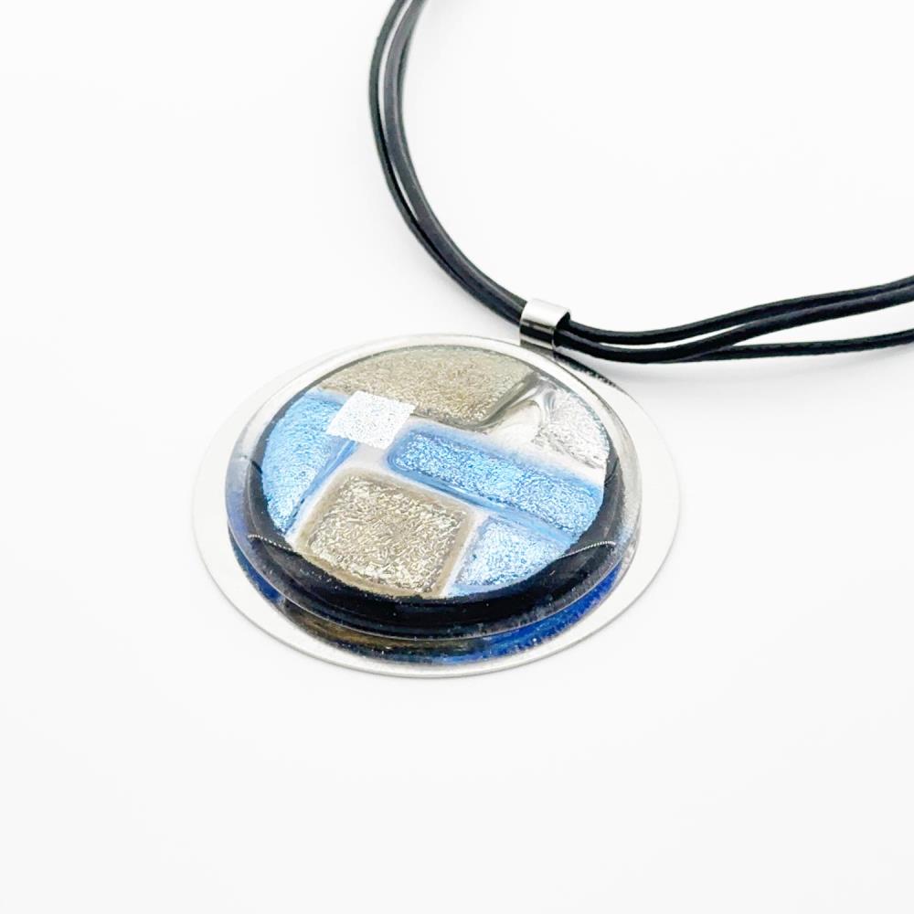 CLAY KETTE+AMULETT GLASSCHMUCK LEDER RUND